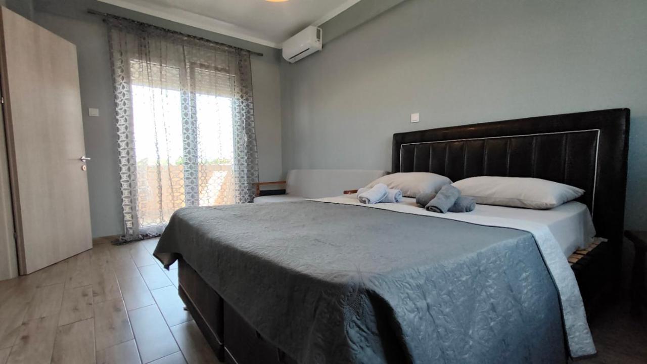 Apartamento Γιώργος Και Εύα Karianí Exterior foto